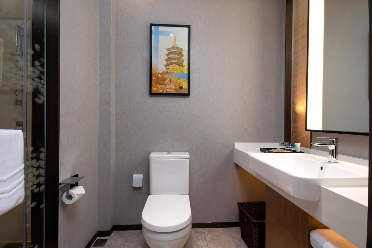 Hampton By Hilton Hangzhou West Lake Екстериор снимка